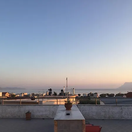 Stylianos Hostel *
